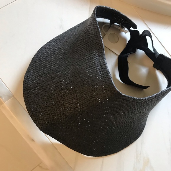Wyeth hat 👒 - Picture 1 of 2
